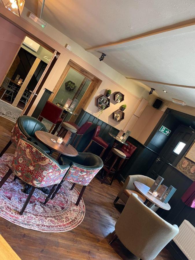 The Fountain Inn & Riverside Restaurant Okehampton Exteriér fotografie